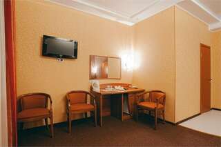 Гостиница Метелица Сургут Cтандарт трехместный-4